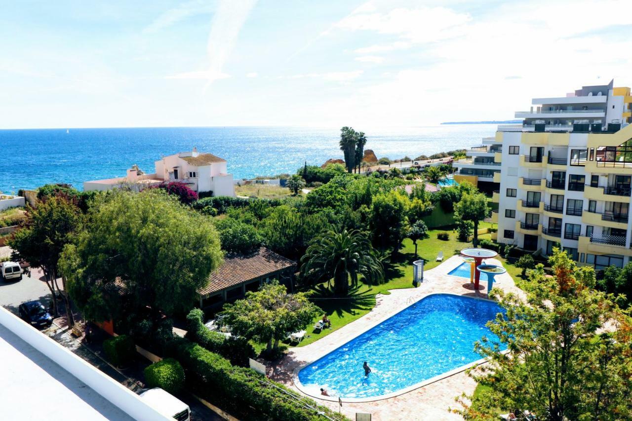 Апартаменты By The Sea - Sea View Torres Портиман Экстерьер фото