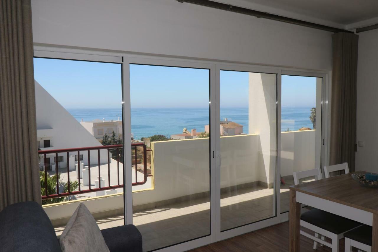 Апартаменты By The Sea - Sea View Torres Портиман Экстерьер фото