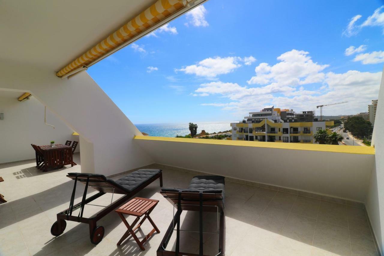 Апартаменты By The Sea - Sea View Torres Портиман Экстерьер фото