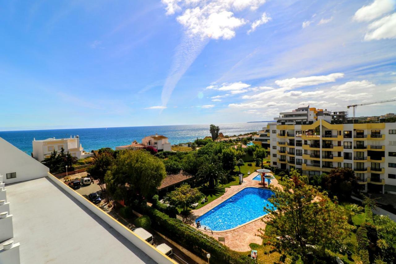 Апартаменты By The Sea - Sea View Torres Портиман Экстерьер фото